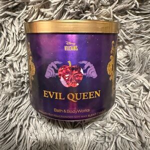 Bath & Body Works Evil Queen Candle - Purple and Gold NEW 3-Wick Candle